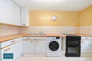 Kitchen- click for photo gallery